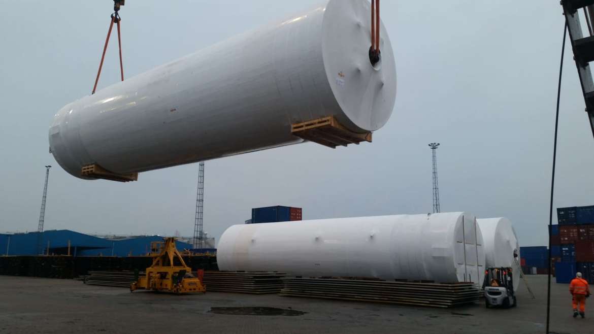 Transport of brewery equipment to Mayaguez